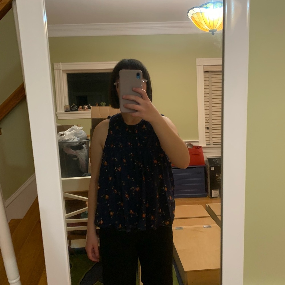 Navy floral tank top
